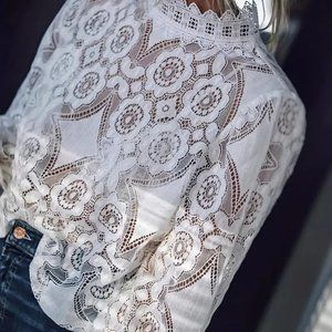 NWT Stunning Boutique Annabelle White Lace Blouse